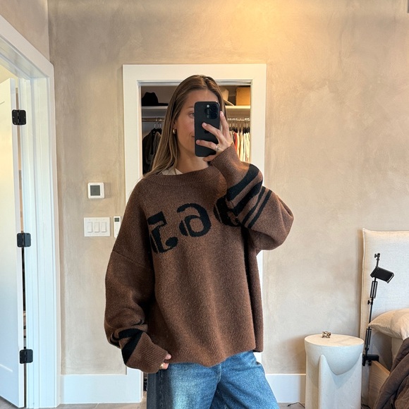 Pilcro Brown Oversized Sweater with Black Accents - Picture 3 of 7